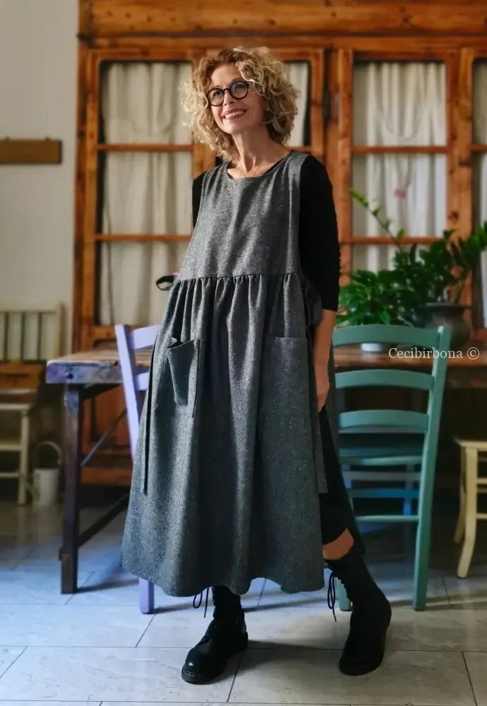 Grembiule in lana sale e pepe (Rif. 356) grembiule donna tessuti moderni