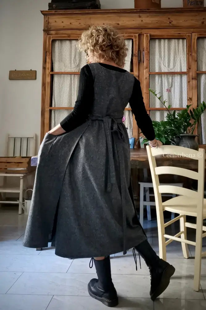 Grembiule in lana sale e pepe (Rif. 356) grembiule donna tessuti moderni