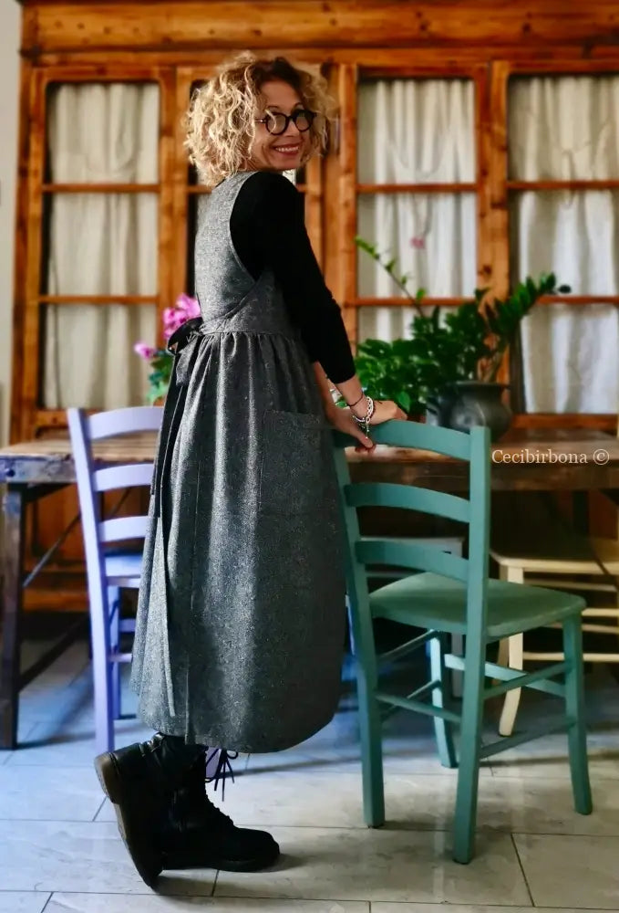 Grembiule in lana sale e pepe (Rif. 356) grembiule donna tessuti moderni