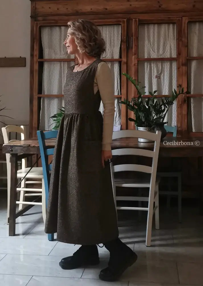 Grembiule in lana sale e pepe (Rif. 356) grembiule donna tessuti moderni