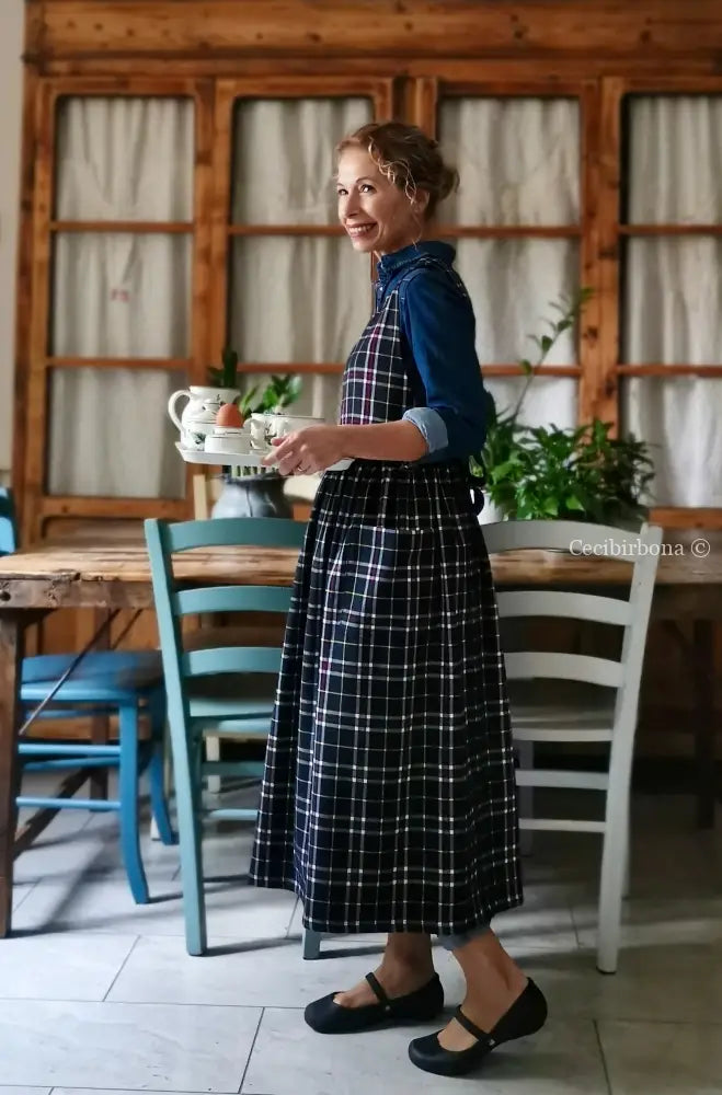 Grembiule in lana tartan blu (Ref. 366) Grembiule donna