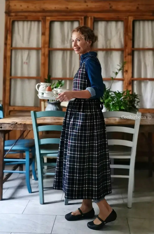 Grembiule in lana tartan blu (Ref. 366) Grembiule donna