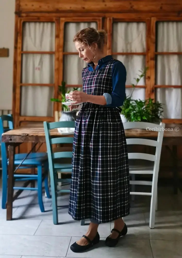 Grembiule in lana tartan blu (Ref. 366) Grembiule donna