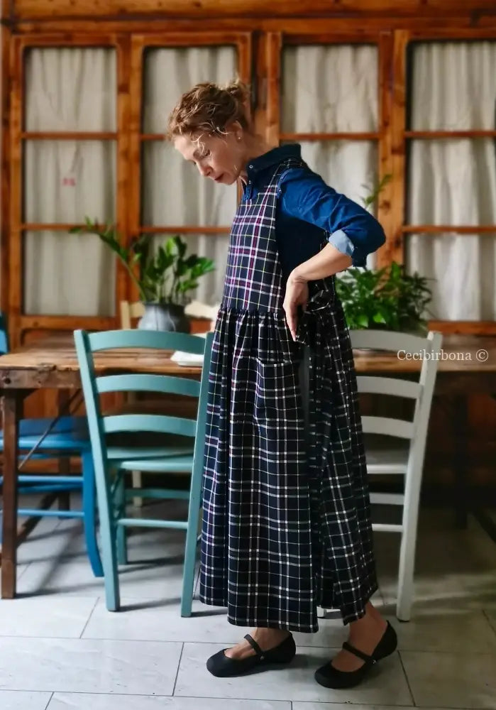 Grembiule in lana tartan blu (Ref. 366) Grembiule donna