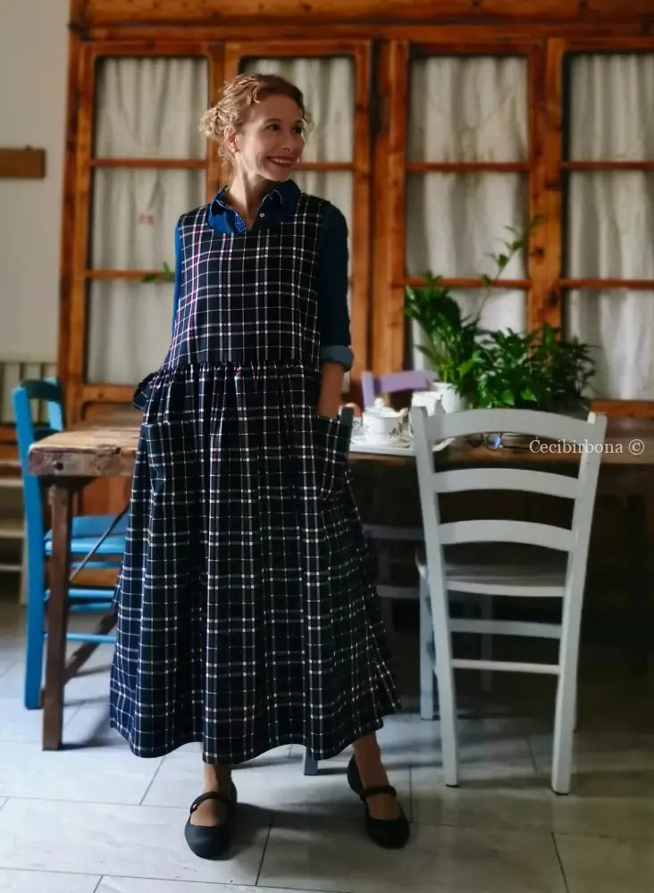 Grembiule in lana tartan blu (Ref. 366) Grembiule donna