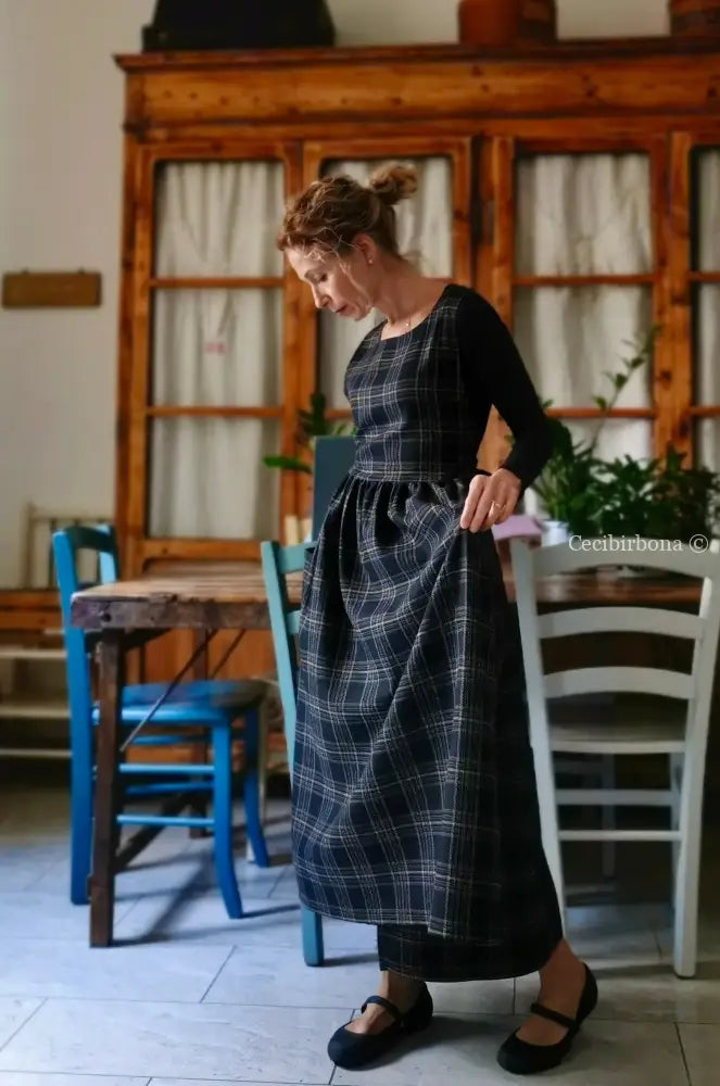 Grembiule in lana tartan nera (Ref. 368) grembiule donna tessuti moderni