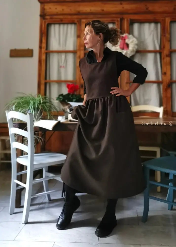Grembiule in lana tweed marrone (Ref. 443) grembiule donna tessuti moderni