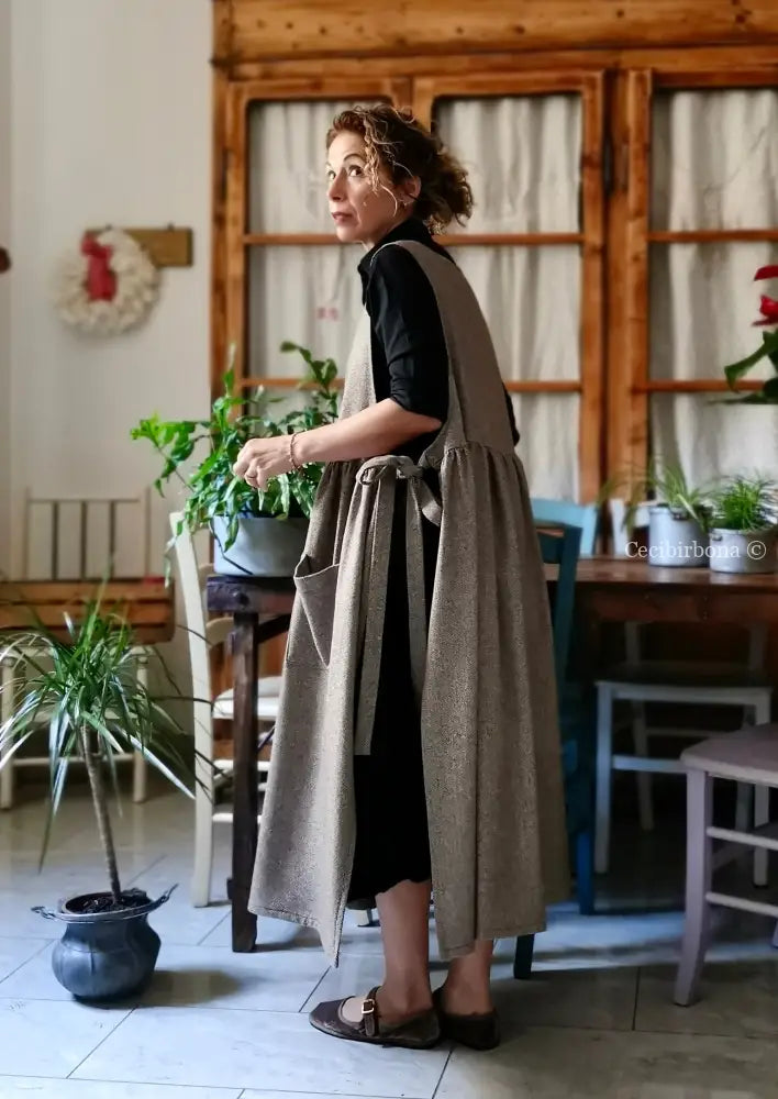 Grembiule in lana tweed marrone (Ref. 479) grembiule donna tessuti moderni