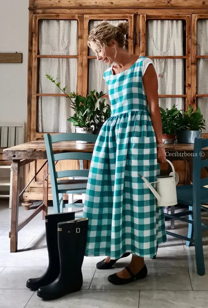Grembiule in lino a quadri verdi (Ref. 321) grembiule donna tessuti moderni