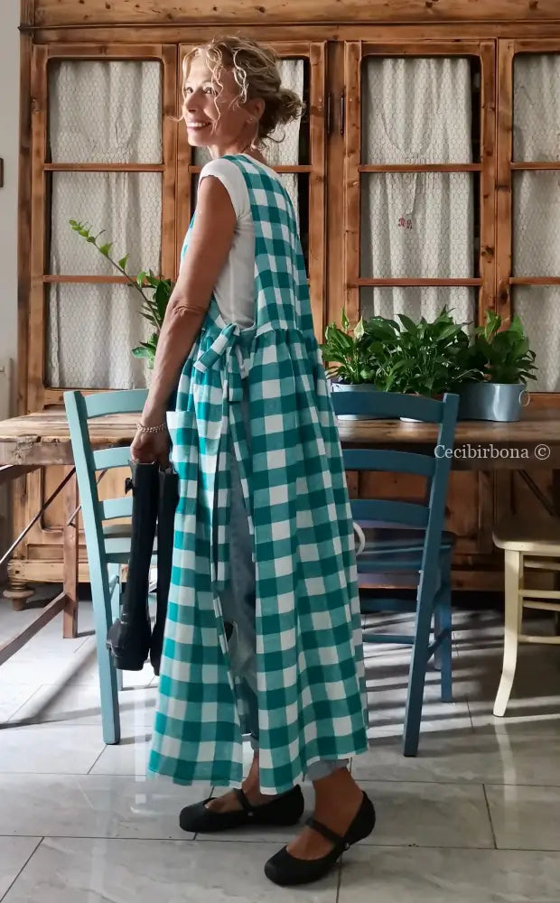 Grembiule in lino a quadri verdi (Ref. 321) grembiule donna tessuti moderni