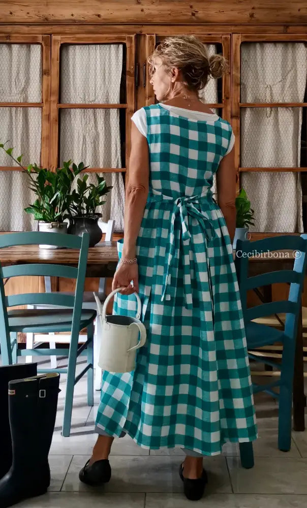 Grembiule in lino a quadri verdi (Ref. 321) grembiule donna tessuti moderni