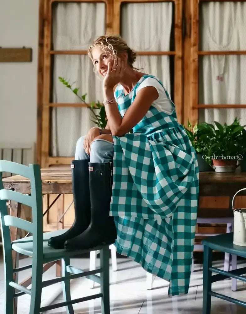 Grembiule in lino a quadri verdi (Ref. 321) grembiule donna tessuti moderni