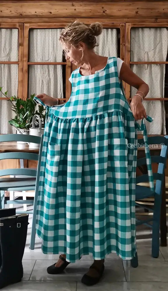 Grembiule in lino a quadri verdi (Ref. 321) grembiule donna tessuti moderni