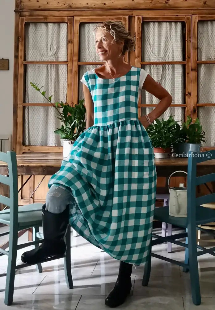 Grembiule in lino a quadri verdi (Ref. 321) grembiule donna tessuti moderni