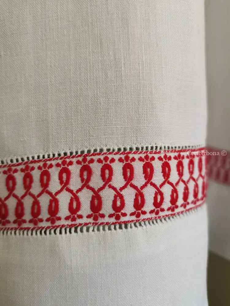 Grembiule in lino antico con monogramma L in rosso (Ref. 144) grembiule donna in tessuto antico