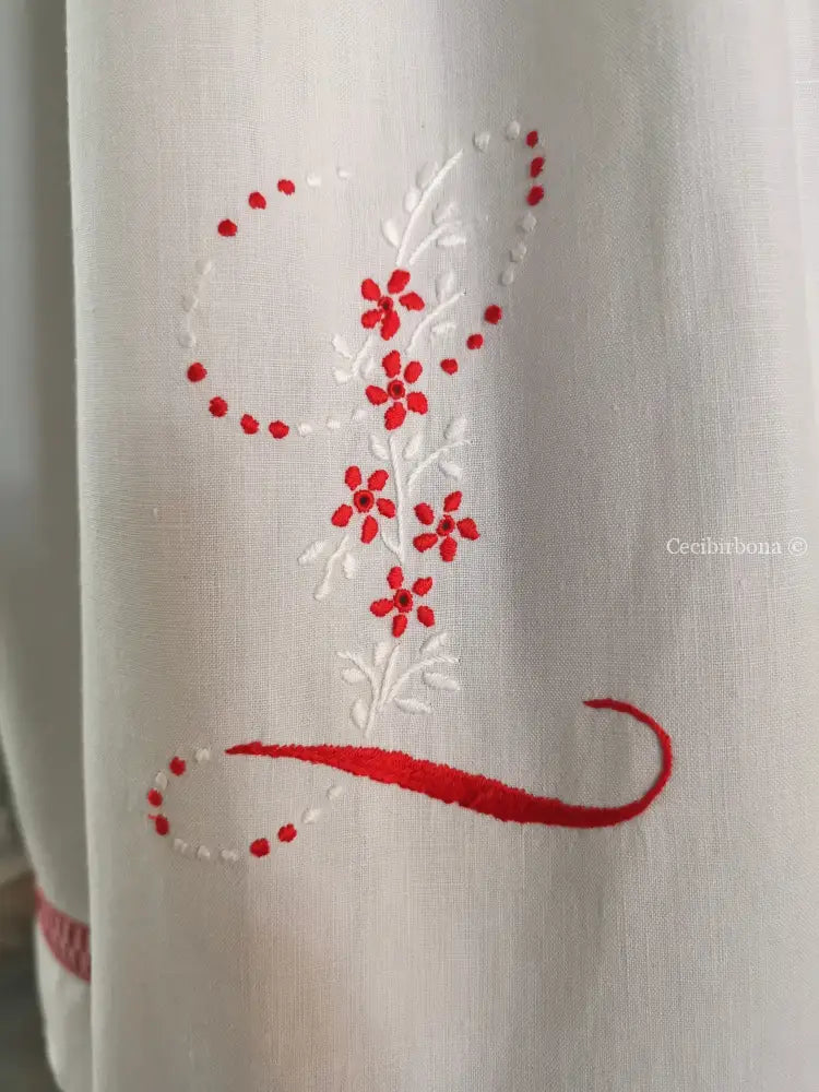 Grembiule in lino antico con monogramma L in rosso (Ref. 144) grembiule donna in tessuto antico
