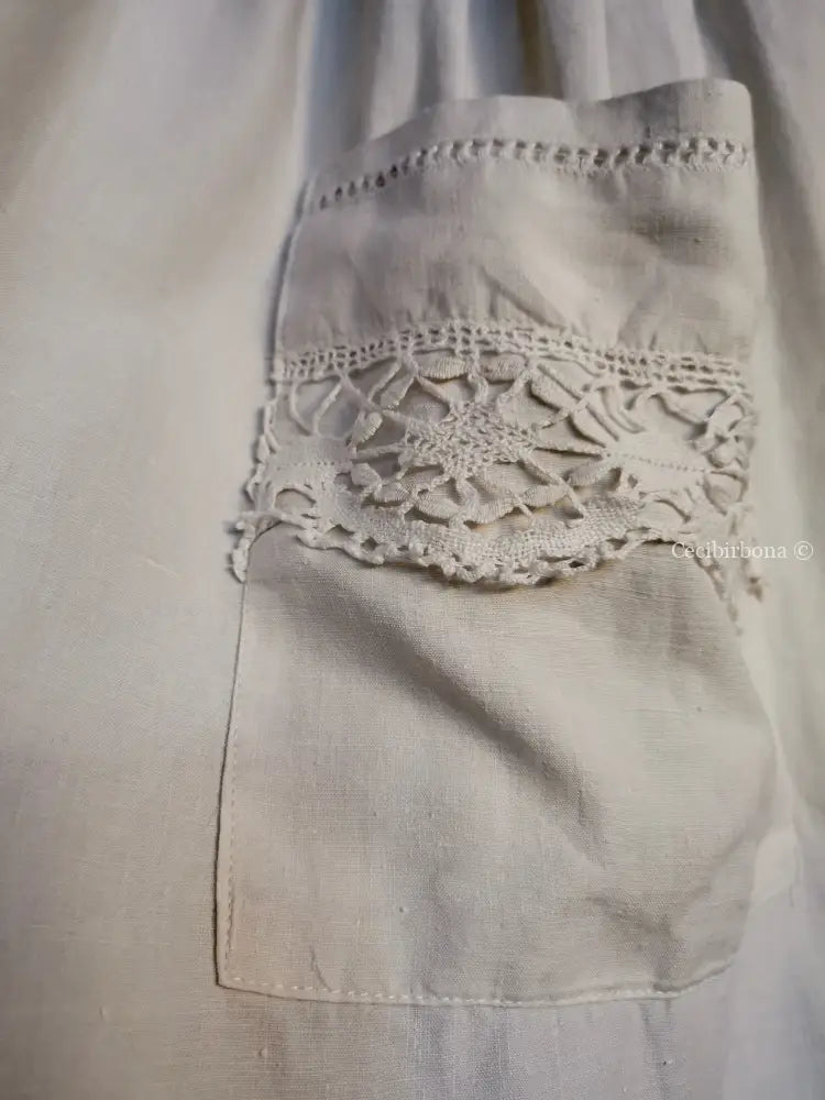 Grembiule in lino antico con pizzo e monogramma grembiule donna antico