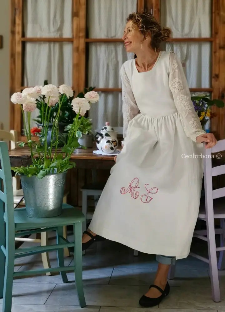 Grembiule in lino con monogramma rosso AG (Ref. 161) grembiule donna tessuti antichi