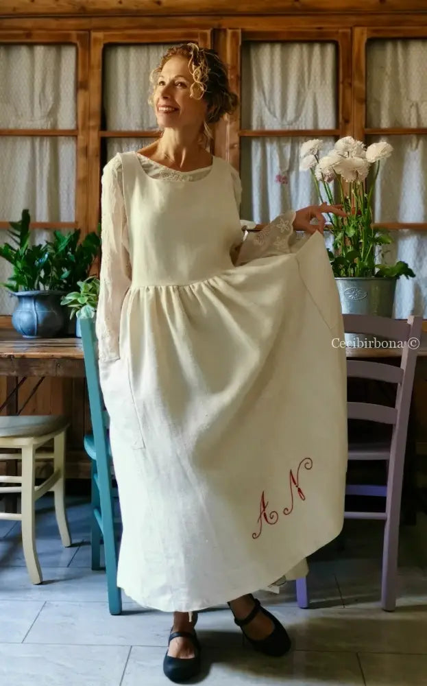 Grembiule in lino con monogramma rosso AN (Ref. 160) grembiule donna tessuti antichi