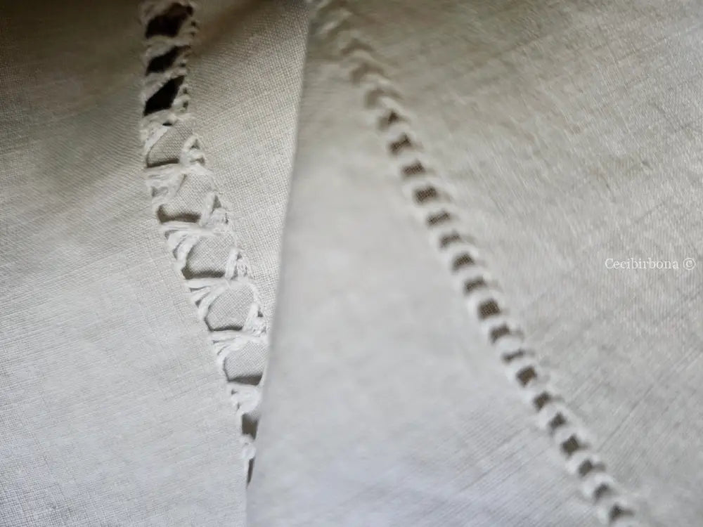 Grembiule in lino con sfilatura e monogramma AM (Ref. 474) grembiule donna tessuti antichi