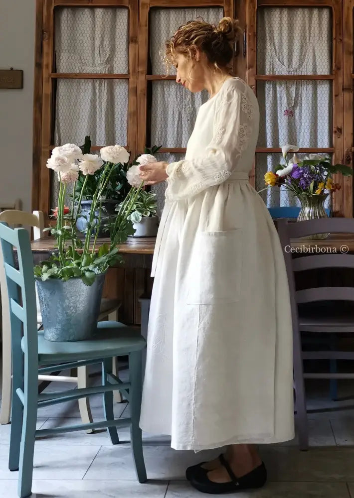 Grembiule in lino e canapa con monogramma BF (Ref. 162) grembiule donna tessuti antichi