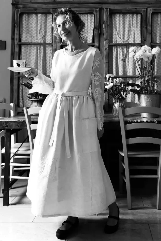 Grembiule in lino e canapa con monogramma BF (Ref. 162) grembiule donna tessuti antichi