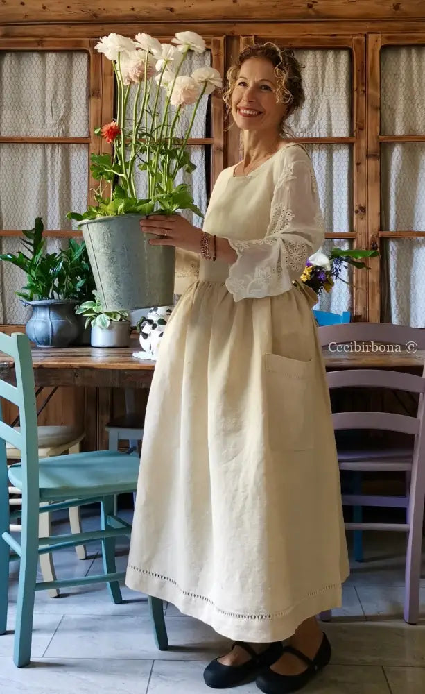 Grembiule in lino e canapa con sfilatura (Ref. 159) grembiule donna tessuti antichi