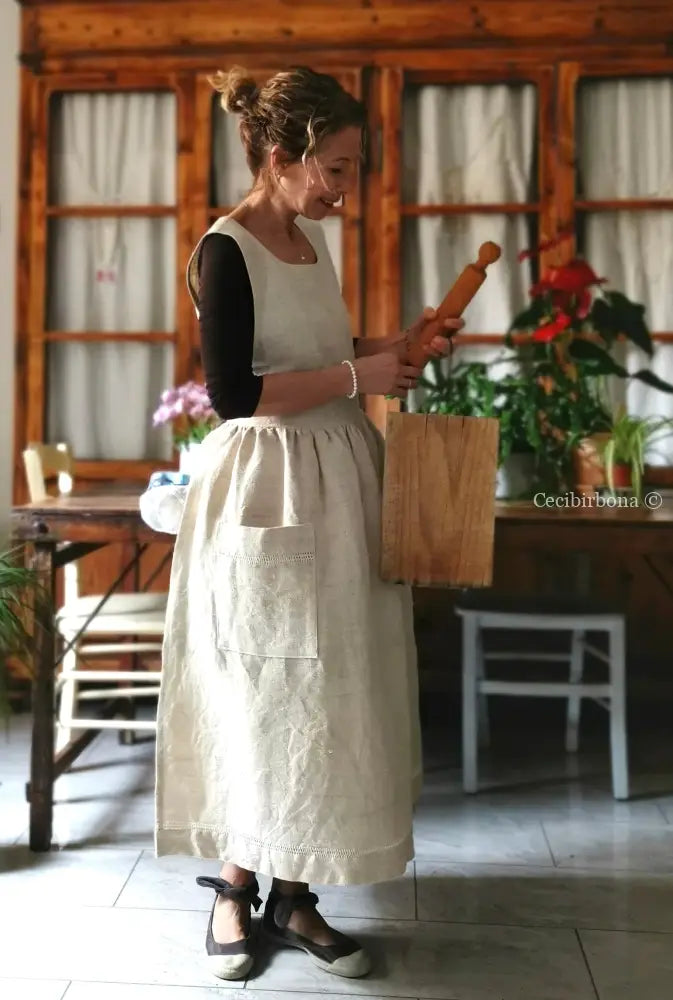 Grembiule in lino e canapa con sfilatura (Ref. 498) grembiule donna tessuti antichi