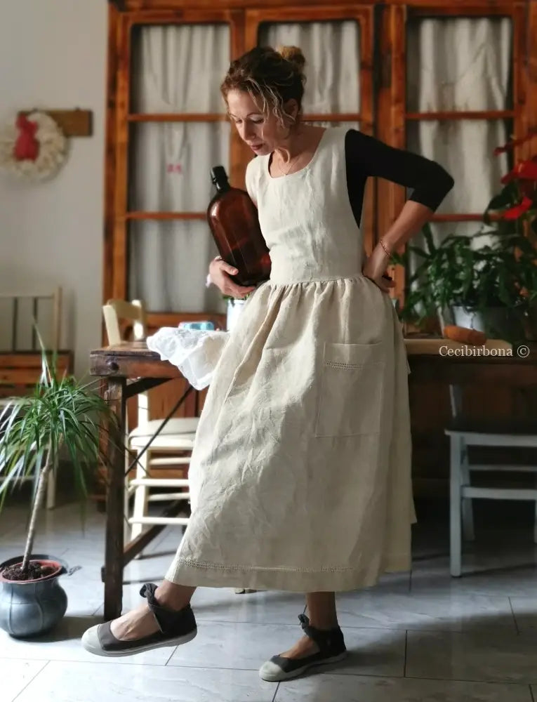Grembiule in lino e canapa con sfilatura (Ref. 498) grembiule donna tessuti antichi