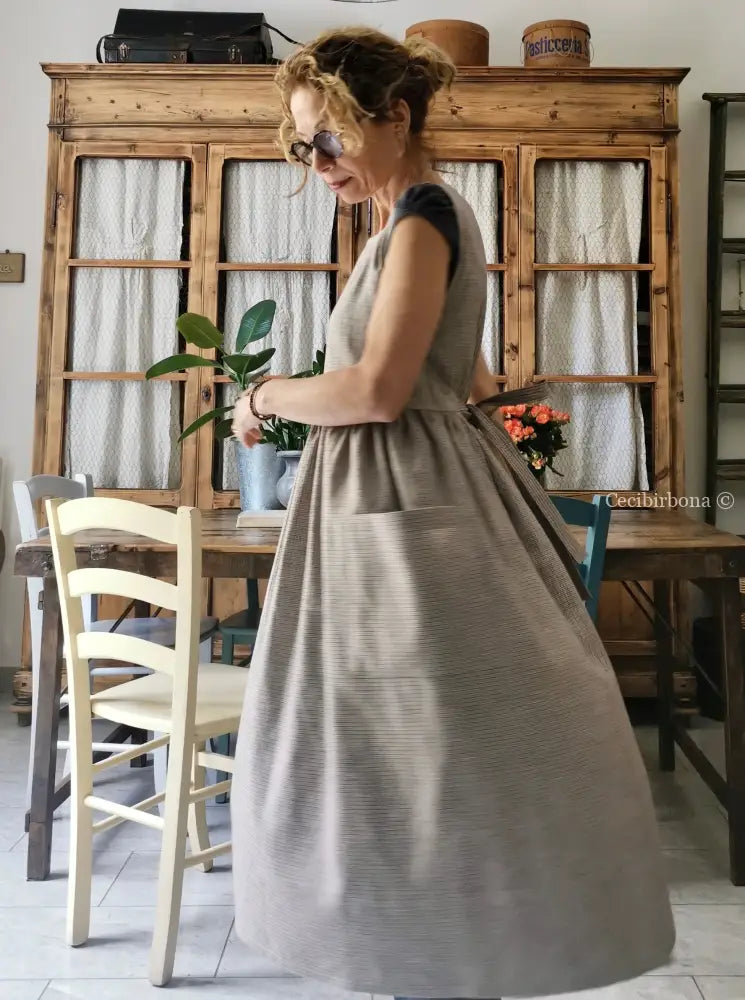 Grembiule in lino grigio rigato (Ref. 31) grembiule donna tessuti moderni