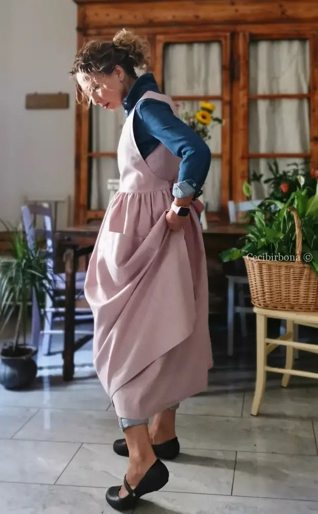 Grembiule in lino lilla chiaro e malva (Ref. 523) - grembiule donna tessuti moderni