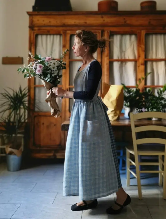 Grembiule in lino patchwork celeste (Ref. 390) grembiule donna tessuti moderni