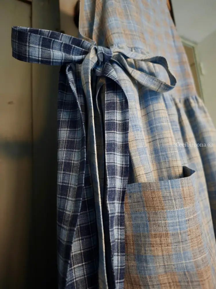 Grembiule in lino patchwork celeste (Ref. 390) grembiule donna tessuti moderni