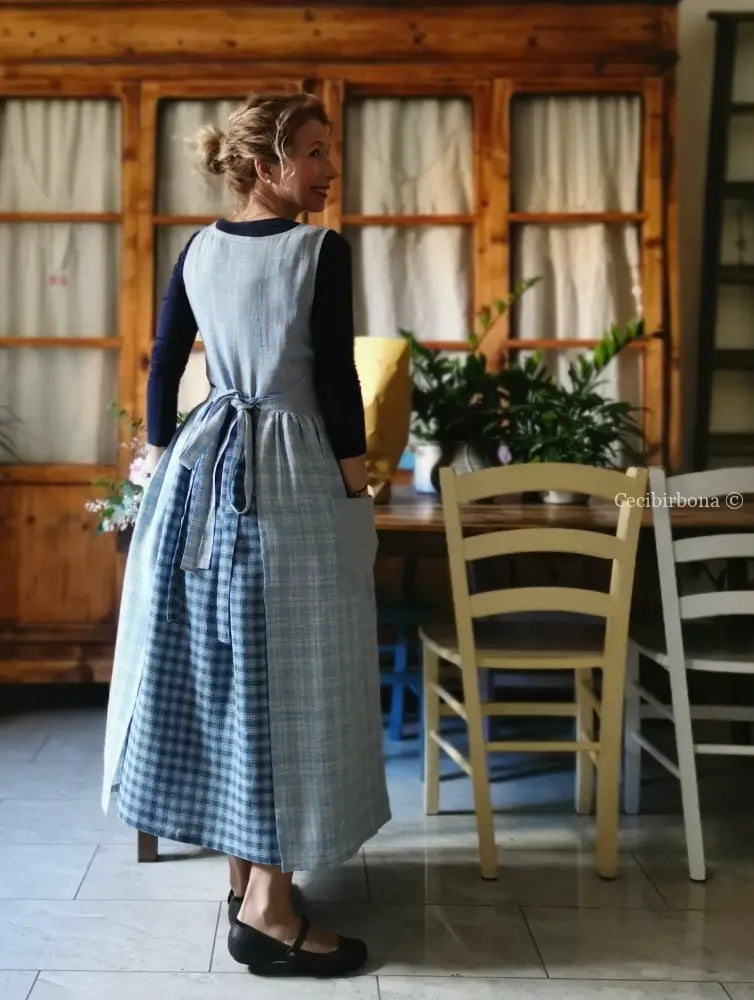 Grembiule in lino patchwork celeste (Ref. 390) grembiule donna tessuti moderni