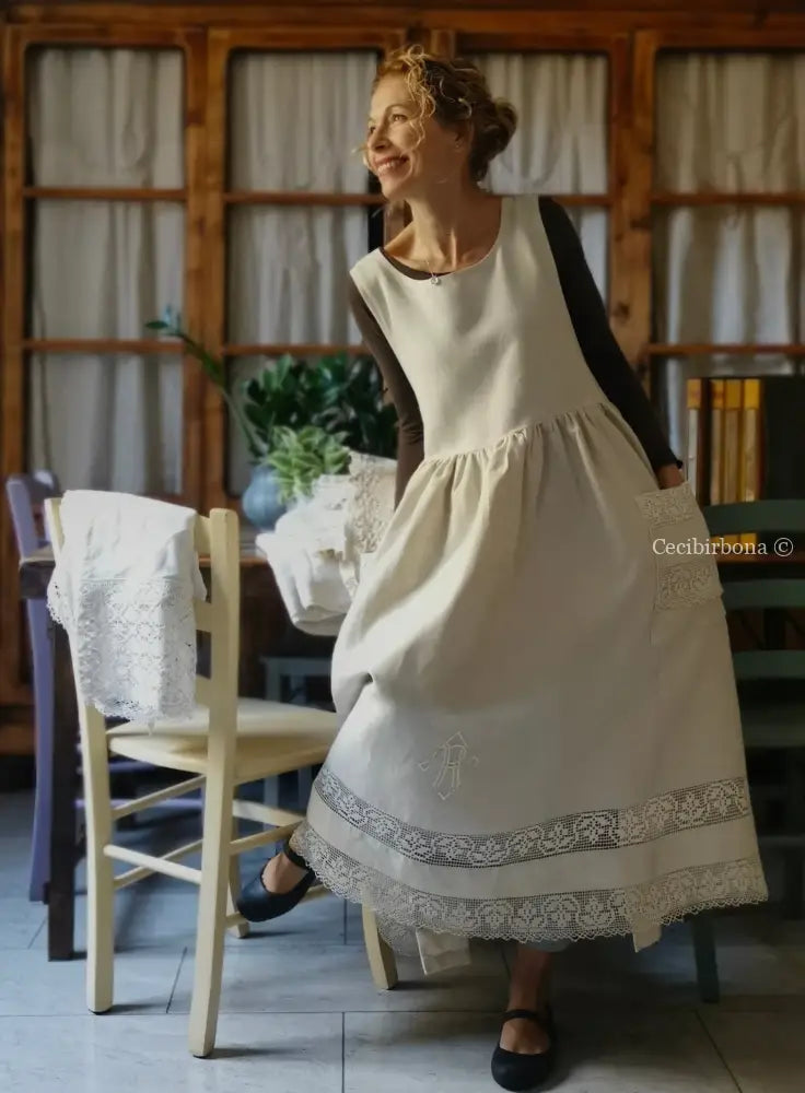 Grembiule in lino per donna da cucina con balza uncinetto (Ref. 94) grembiule donna tessuti antichi