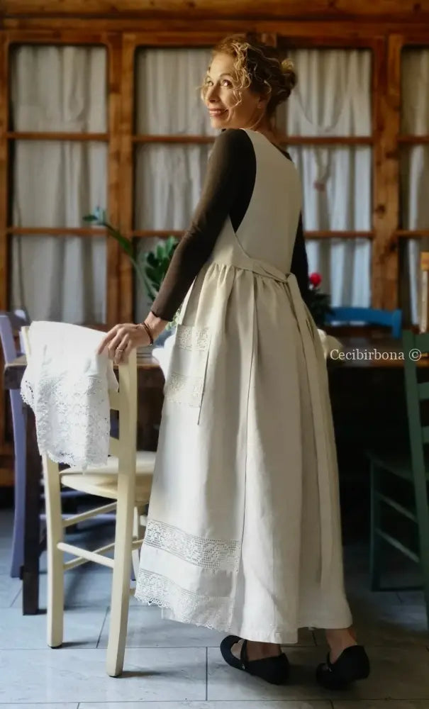 Grembiule in lino per donna da cucina con balza uncinetto (Ref. 94) grembiule donna tessuti antichi