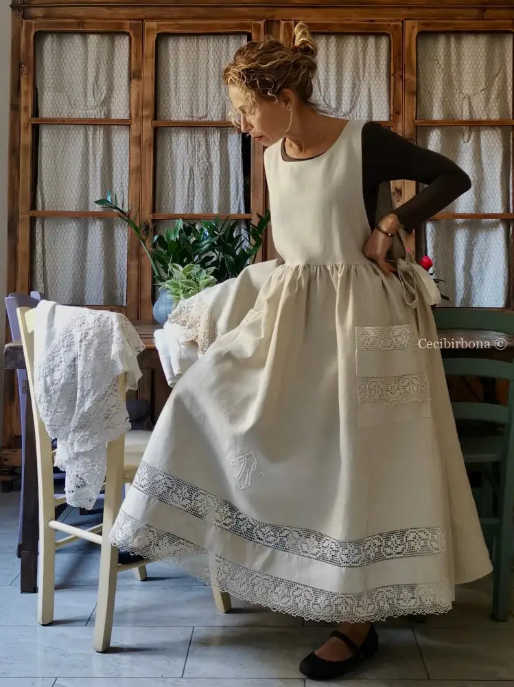 Grembiule in lino per donna da cucina con balza uncinetto (Ref. 94) grembiule donna tessuti antichi