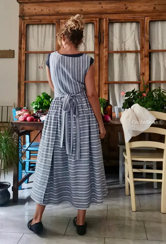Grembiule in lino rigato blu (Ref. 517) - grembiule donna tessuti moderni