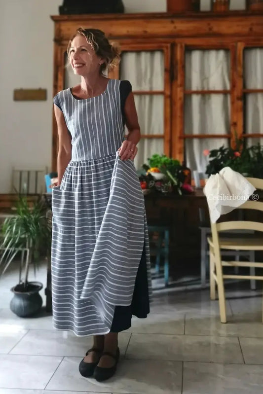 Grembiule in lino rigato blu (Ref. 517) - grembiule donna tessuti moderni