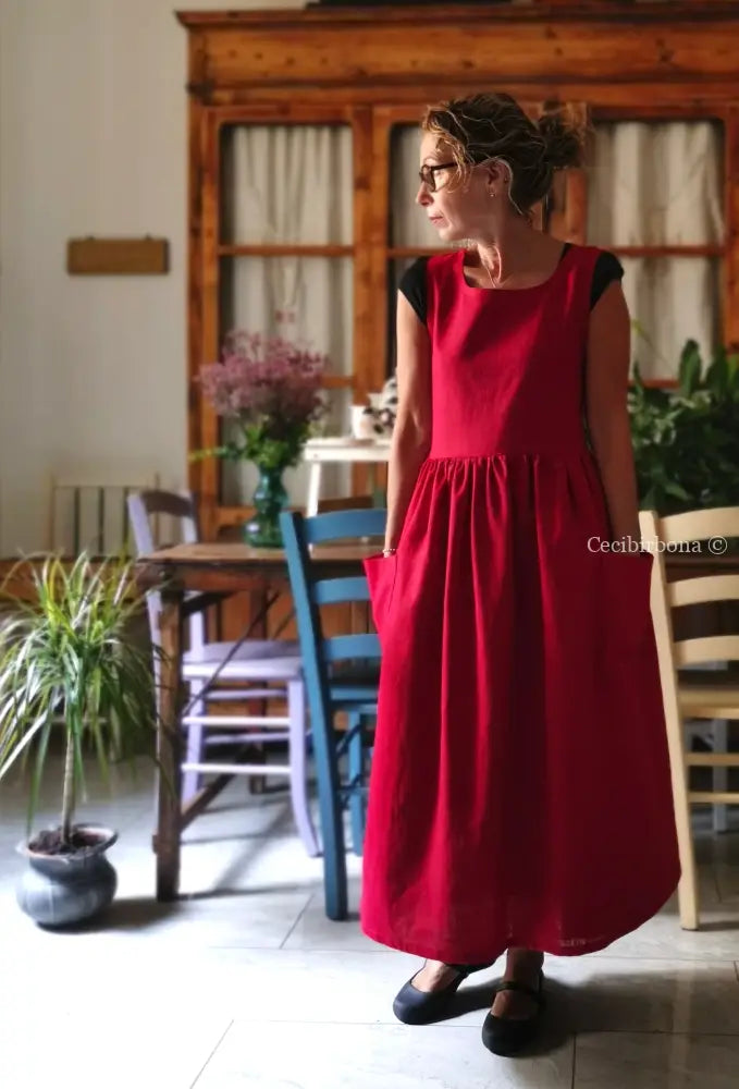 Grembiule in lino rosso ciliegia (Ref. 533) - grembiule donna tessuti moderni