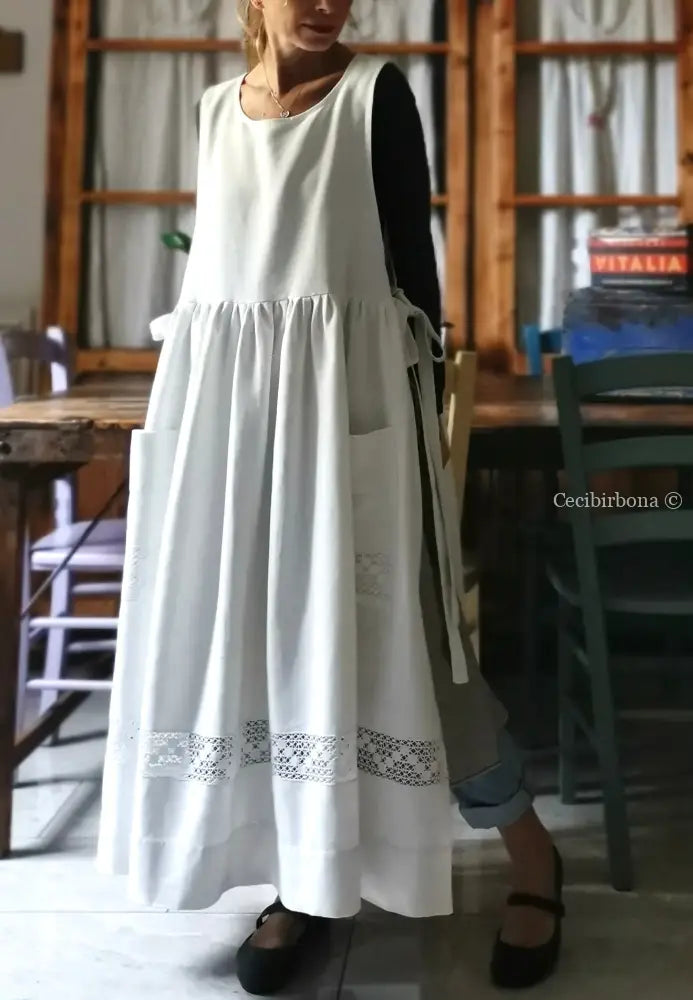 Grembiule in lino vintage con tramezzo all’uncinetto (Ref. 128) grembiule donna in tessuto antico