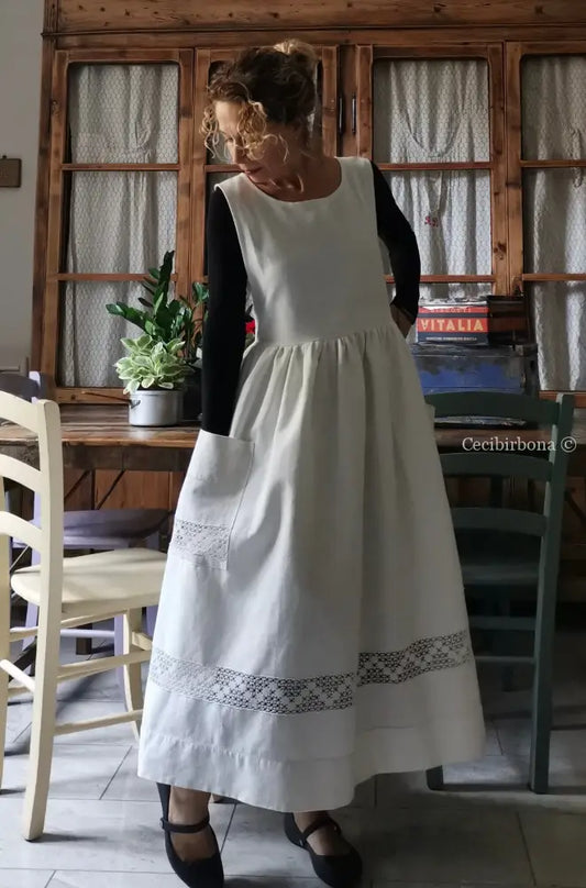 Grembiule in lino vintage con tramezzo all’uncinetto (Ref. 128) grembiule donna in tessuto antico