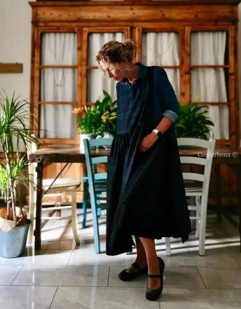 Grembiule in pura lana tartan verde e blu (Ref. 423) grembiule donna tessuti moderni