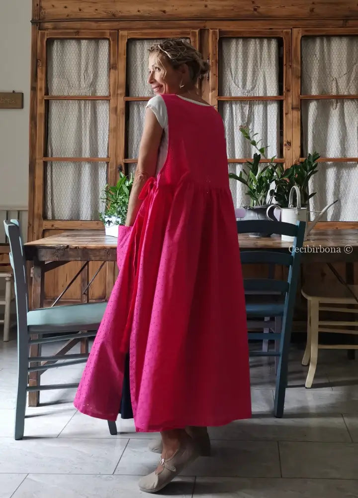 Grembiule in sangallo rosa fucsia (Ref. 329) grembiule donna tessuti moderni