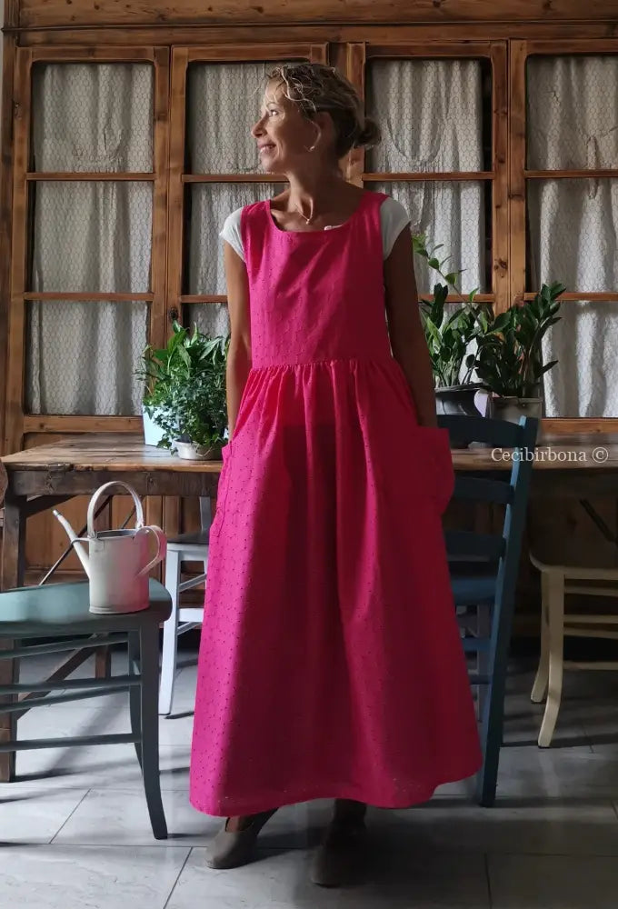 Grembiule in sangallo rosa fucsia (Ref. 329) grembiule donna tessuti moderni