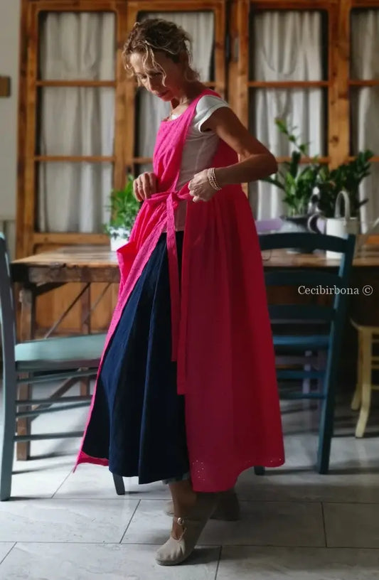 Grembiule in sangallo rosa fucsia (Ref. 329) grembiule donna tessuti moderni