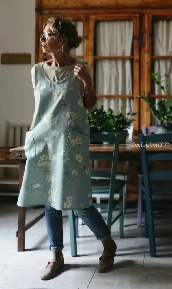 Grembiule in stile giapponese con fiori di ciliegio (Ref. 323) grembiule donna tessuti moderni