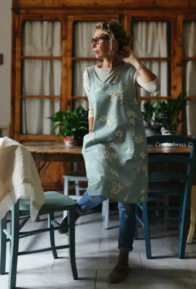 Grembiule in stile giapponese con fiori di ciliegio (Ref. 323) grembiule donna tessuti moderni