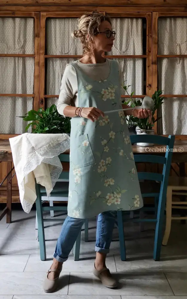 Grembiule in stile giapponese con fiori di ciliegio (Ref. 323) grembiule donna tessuti moderni