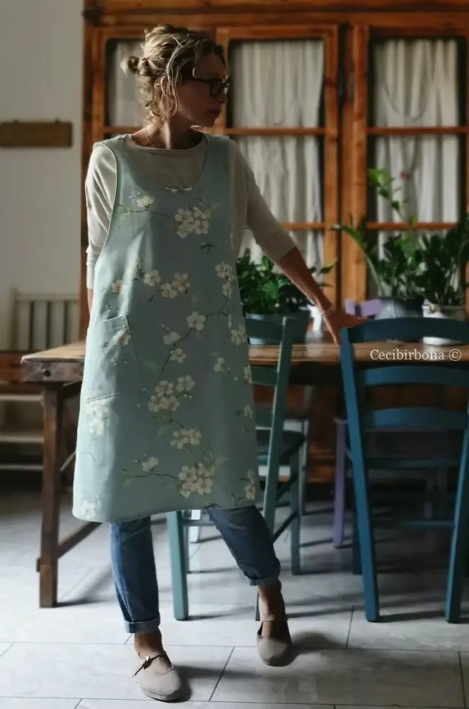 Grembiule in stile giapponese con fiori di ciliegio (Ref. 323) grembiule donna tessuti moderni